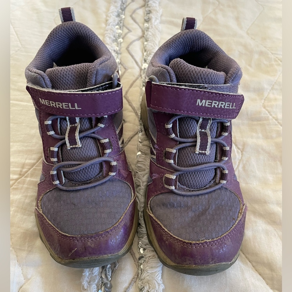 Girls Merrell Outback Mid Hiking Boots, Purple, Size 13 kids shoes, Play, Hike